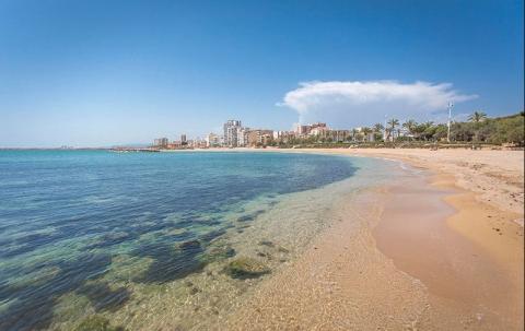 Vinaròs renueva las Banderas Azules de las playas de Fora del Forat y Fortí