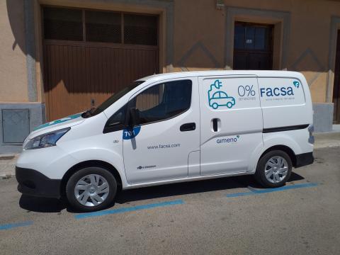 Vinaròs incorpora un vehicle 0% emissions al servei d’abastiment d’aigua potable